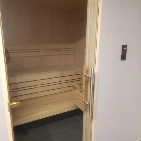 Aperto Centrum 10 Pietro Apartman